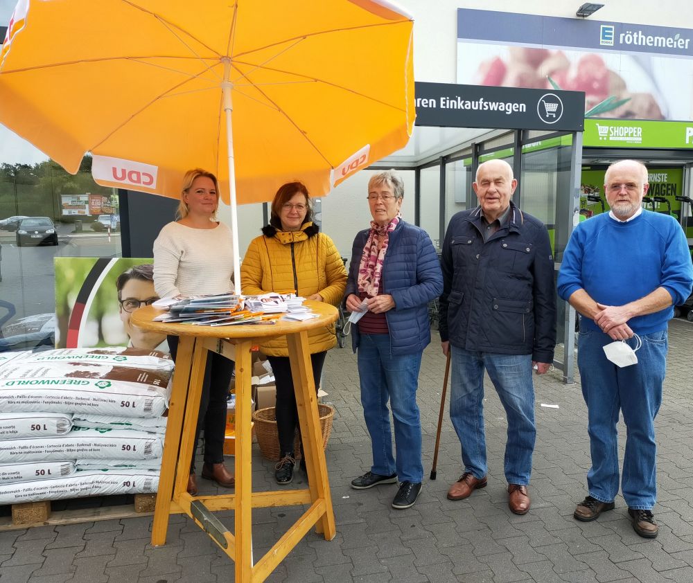 13.92.2021 - Canvassing-Stand am 25.09.21 in Petershagen - 